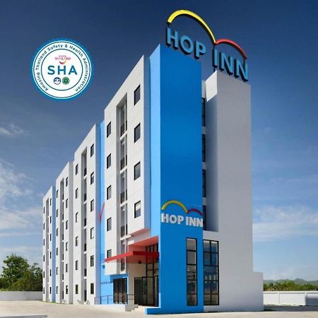 Hop Inn Nakhon Sawan Bagian luar foto