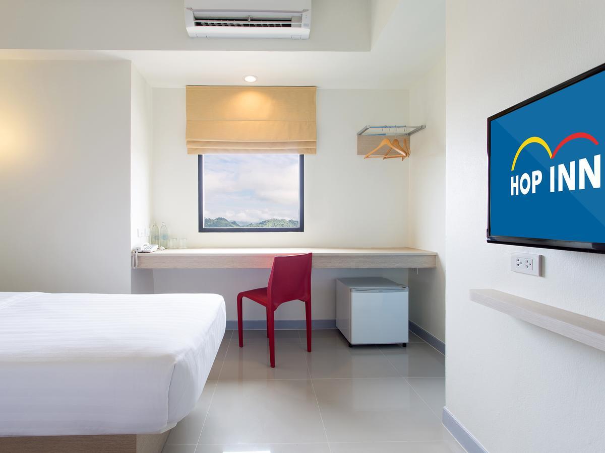 Hop Inn Nakhon Sawan Bagian luar foto