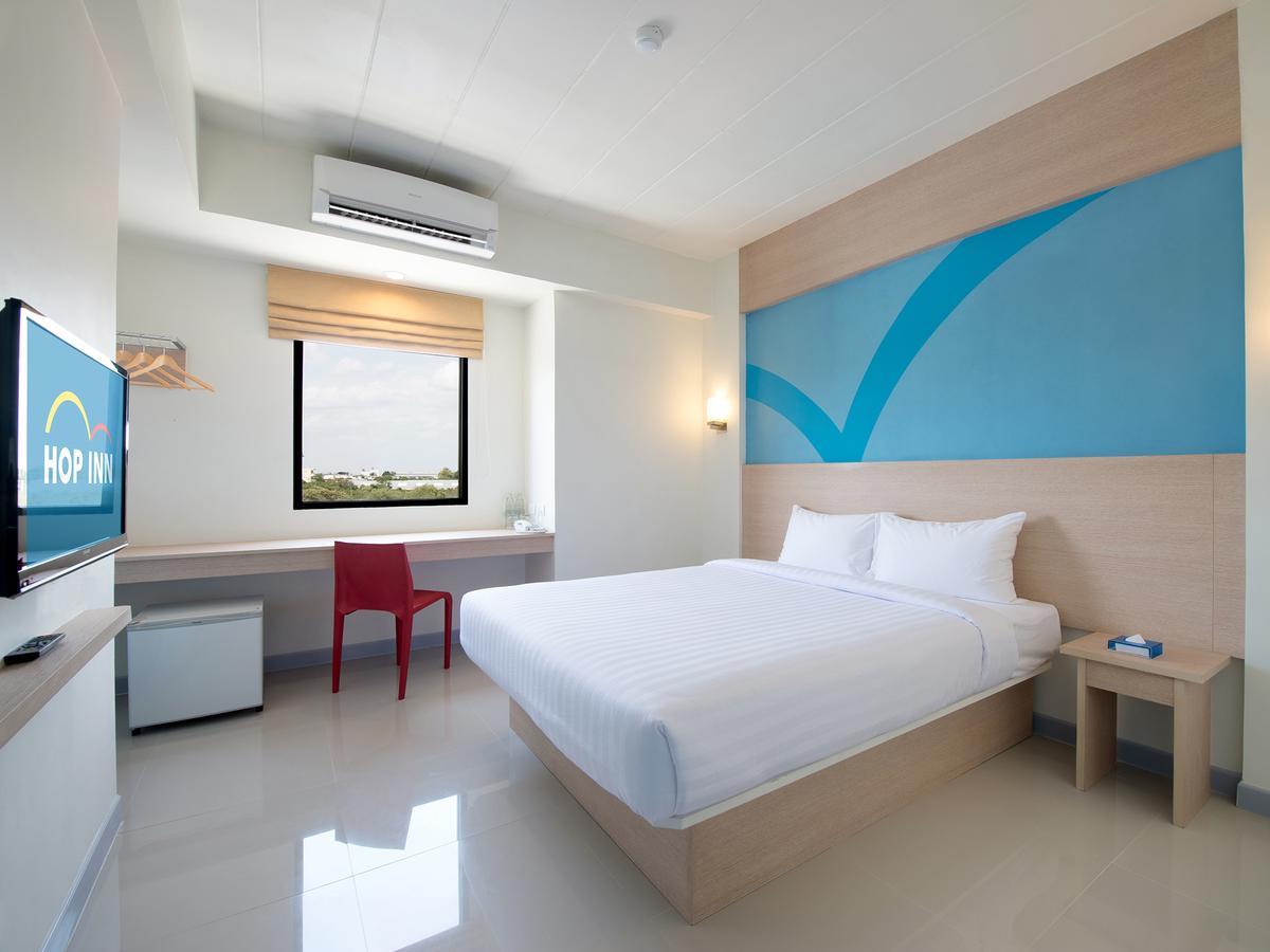 Hop Inn Nakhon Sawan Bagian luar foto