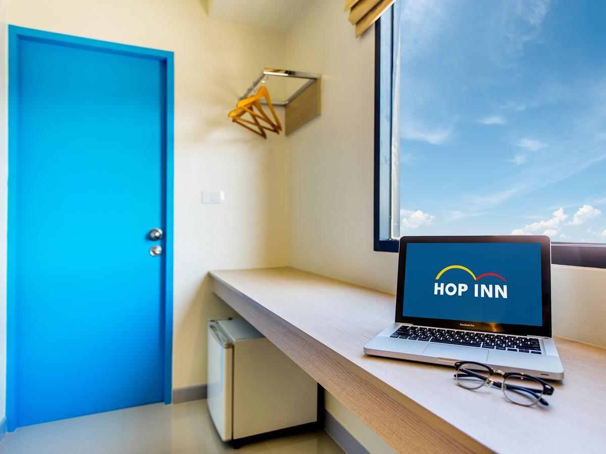 Hop Inn Nakhon Sawan Bagian luar foto